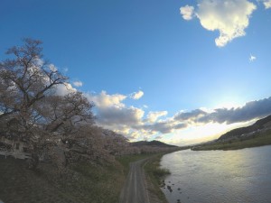 17-04-26-00-04-07-254_deco